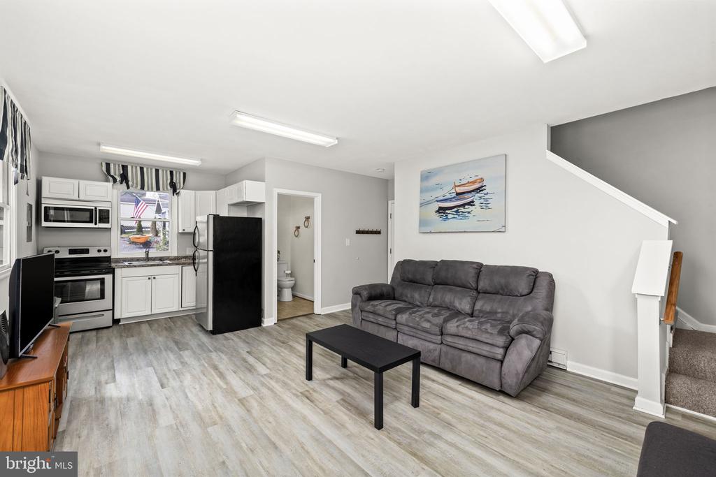 128 HARRISON CIR, LOCUST GROVE, Virginia 22508, 5 Bedrooms Bedrooms, ,3 BathroomsBathrooms,Residential,128 HARRISON CIR,VAOR2013626 MLS # VAOR2013626