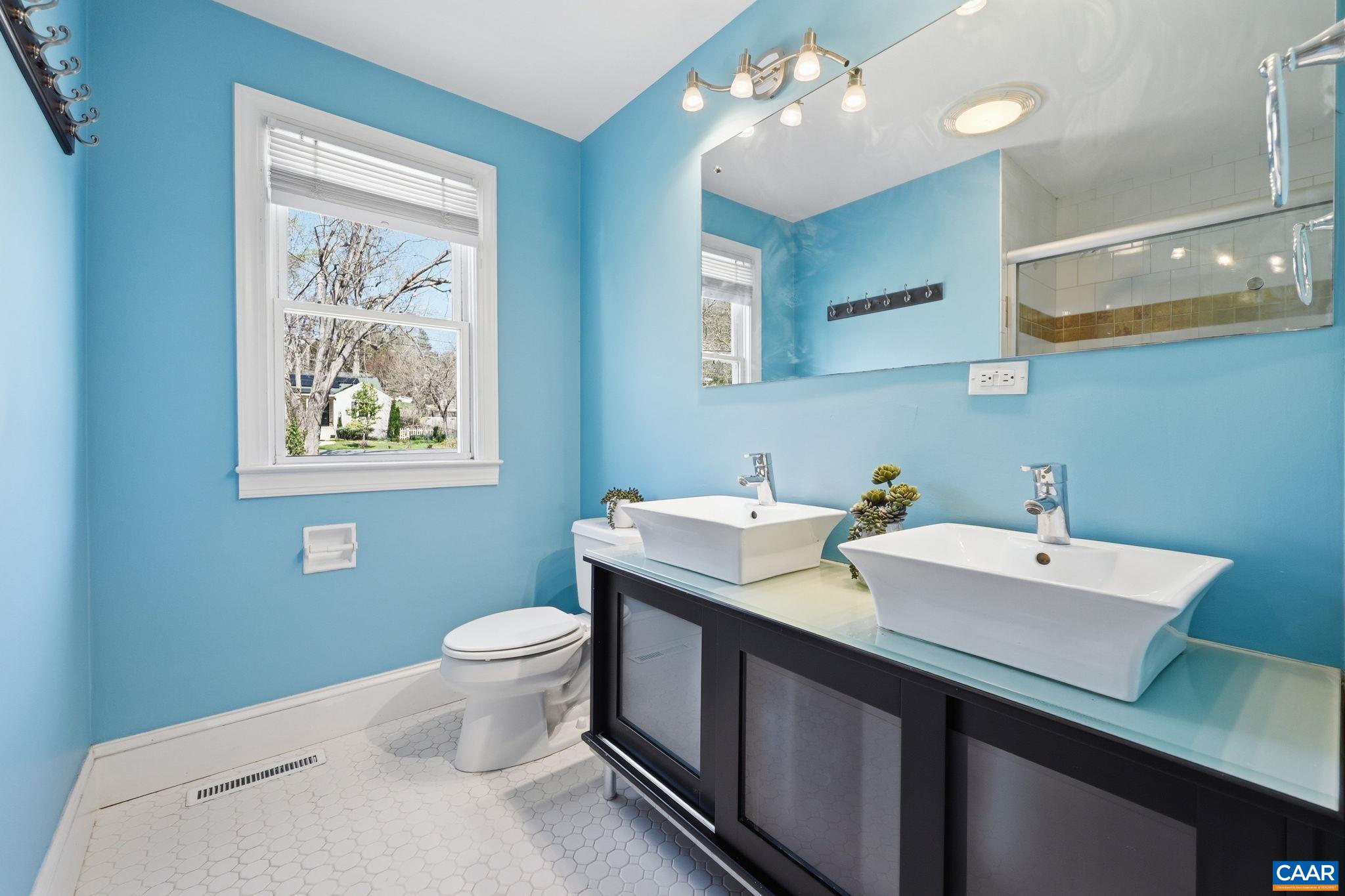 1641 CHERRY AVE, CHARLOTTESVILLE, Virginia 22903, 3 Bedrooms Bedrooms, ,1 BathroomBathrooms,Residential,1641 CHERRY AVE,674762 MLS # 674762