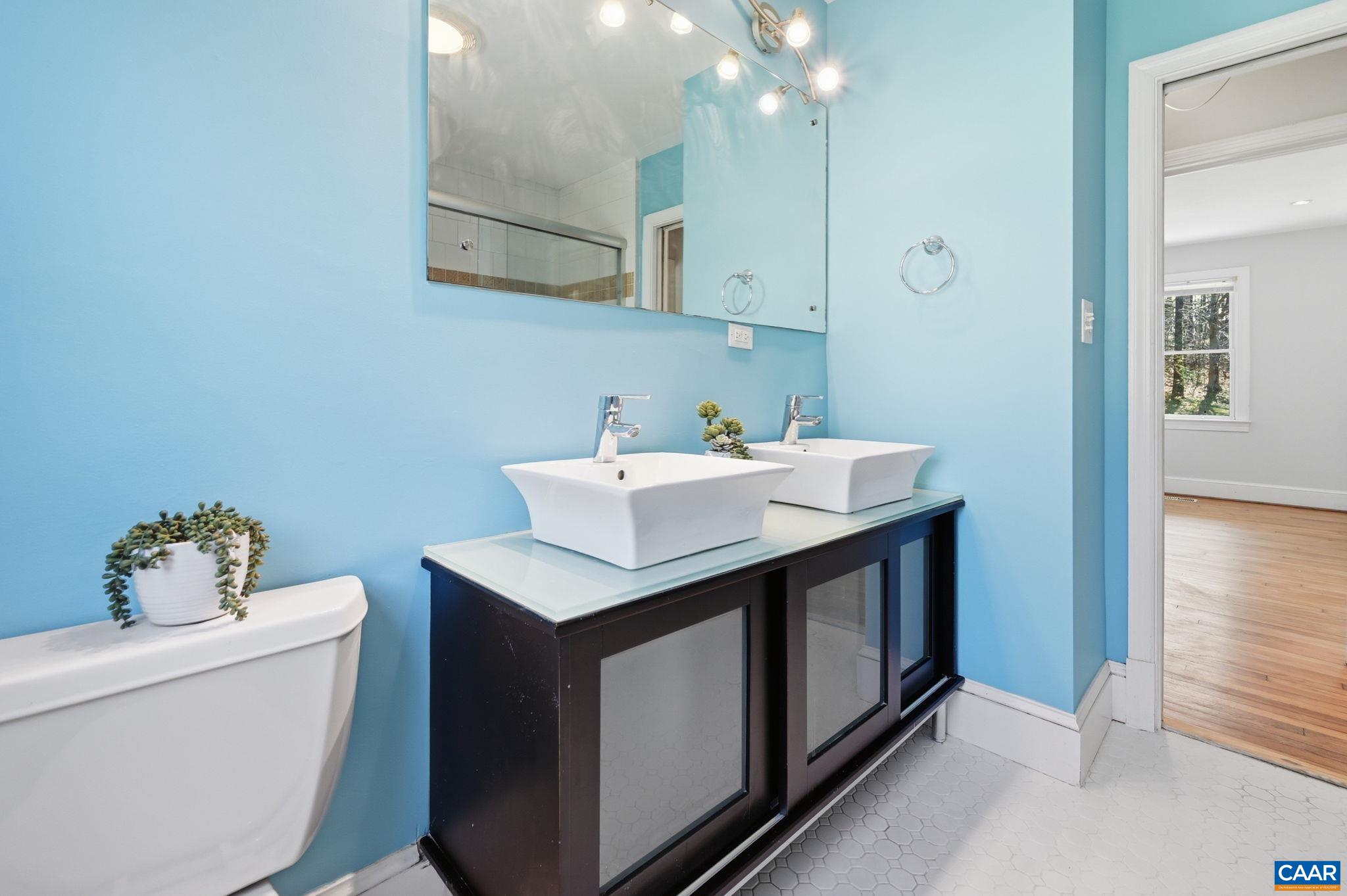 1641 CHERRY AVE, CHARLOTTESVILLE, Virginia 22903, 3 Bedrooms Bedrooms, ,1 BathroomBathrooms,Residential,1641 CHERRY AVE,674762 MLS # 674762