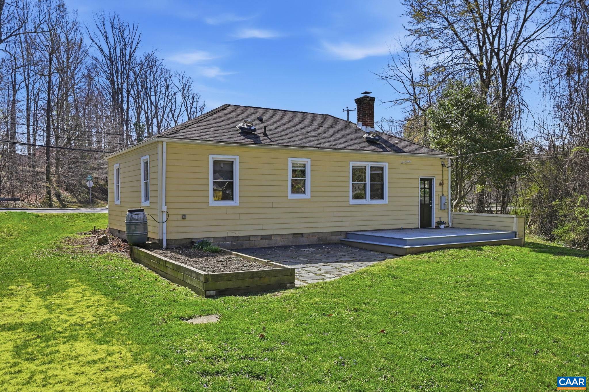 1641 CHERRY AVE, CHARLOTTESVILLE, Virginia 22903, 3 Bedrooms Bedrooms, ,1 BathroomBathrooms,Residential,1641 CHERRY AVE,674762 MLS # 674762