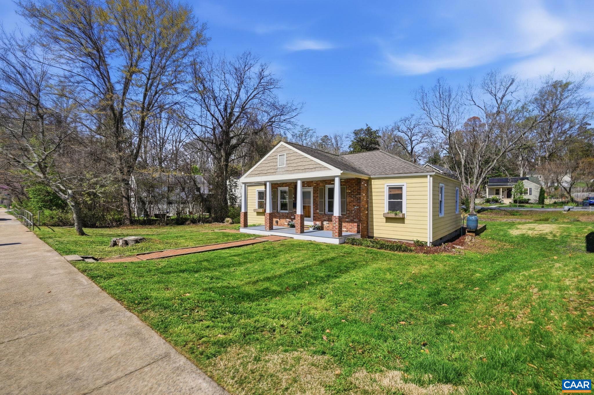 1641 CHERRY AVE, CHARLOTTESVILLE, Virginia 22903, 3 Bedrooms Bedrooms, ,1 BathroomBathrooms,Residential,1641 CHERRY AVE,674762 MLS # 674762