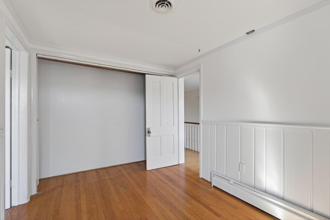 422 MECHANIC ST, LURAY, Virginia 22835, 5 Bedrooms Bedrooms, ,2 BathroomsBathrooms,Residential,422 MECHANIC ST,675081 MLS # 675081