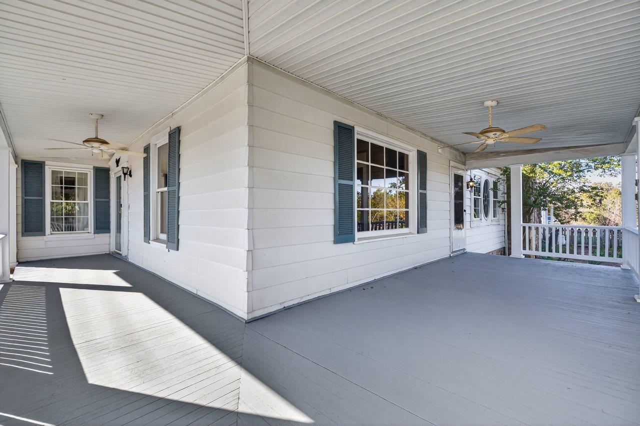 422 MECHANIC ST, LURAY, Virginia 22835, 5 Bedrooms Bedrooms, ,2 BathroomsBathrooms,Residential,422 MECHANIC ST,675081 MLS # 675081