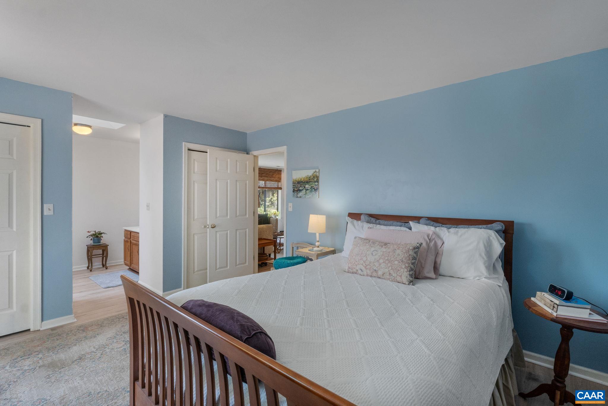 1 RIDGEVIEW CIR, CHARLOTTESVILLE, Virginia 22902, 3 Bedrooms Bedrooms, ,2 BathroomsBathrooms,Residential,1 RIDGEVIEW CIR,675133 MLS # 675133