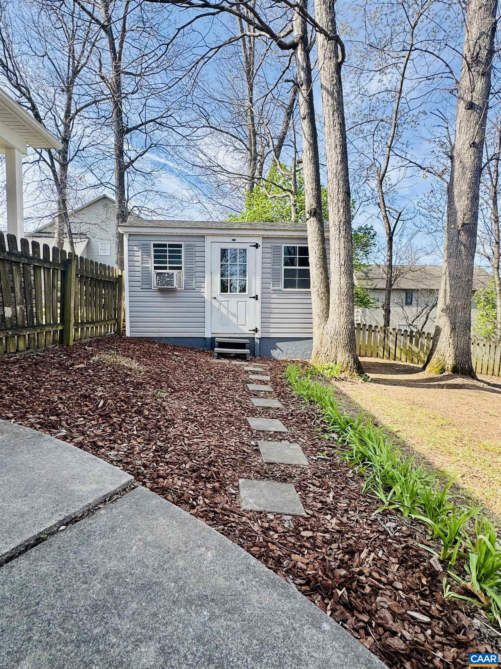 18 FOREST VIEW LN, FISHERSVILLE, Virginia 22939, 3 Bedrooms Bedrooms, ,2 BathroomsBathrooms,Residential,18 FOREST VIEW LN,675167 MLS # 675167