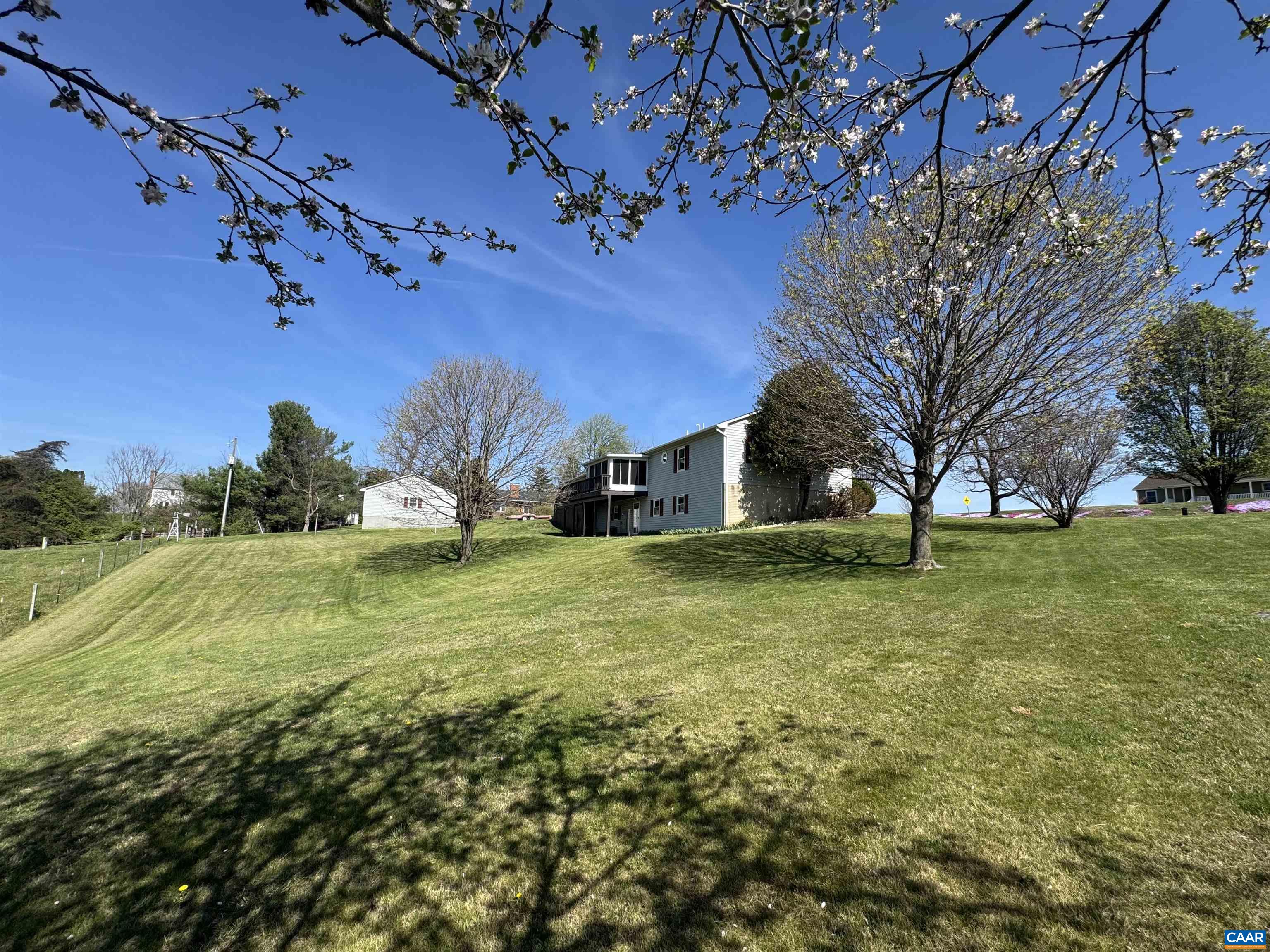 224 SAINT JAMES RD, FISHERSVILLE, Virginia 22939, 3 Bedrooms Bedrooms, ,2 BathroomsBathrooms,Residential,224 SAINT JAMES RD,675185 MLS # 675185