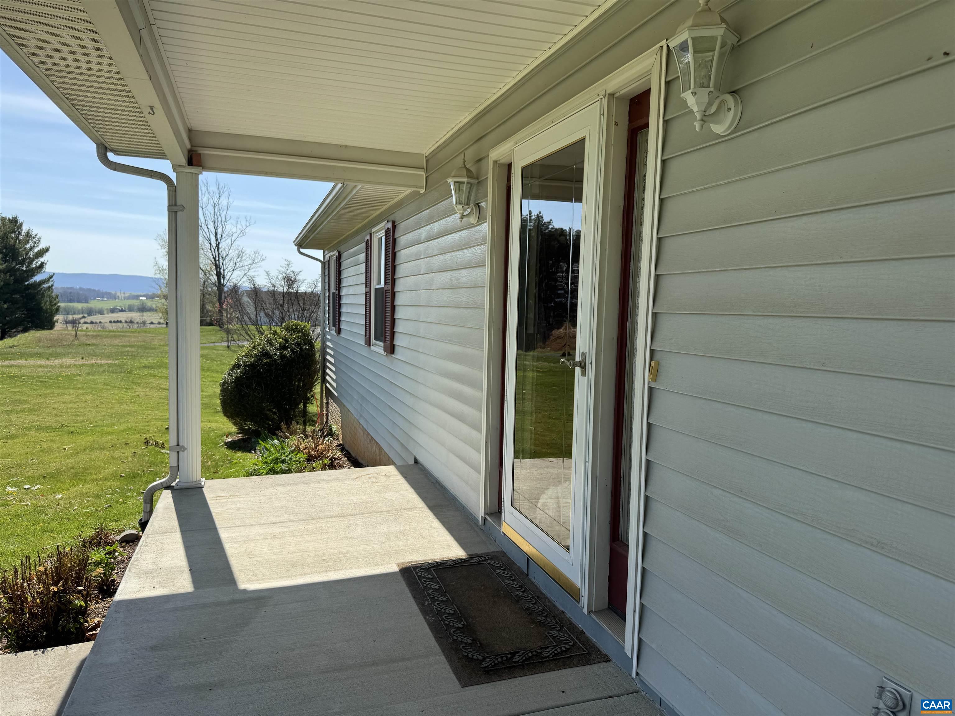 224 SAINT JAMES RD, FISHERSVILLE, Virginia 22939, 3 Bedrooms Bedrooms, ,2 BathroomsBathrooms,Residential,224 SAINT JAMES RD,675185 MLS # 675185