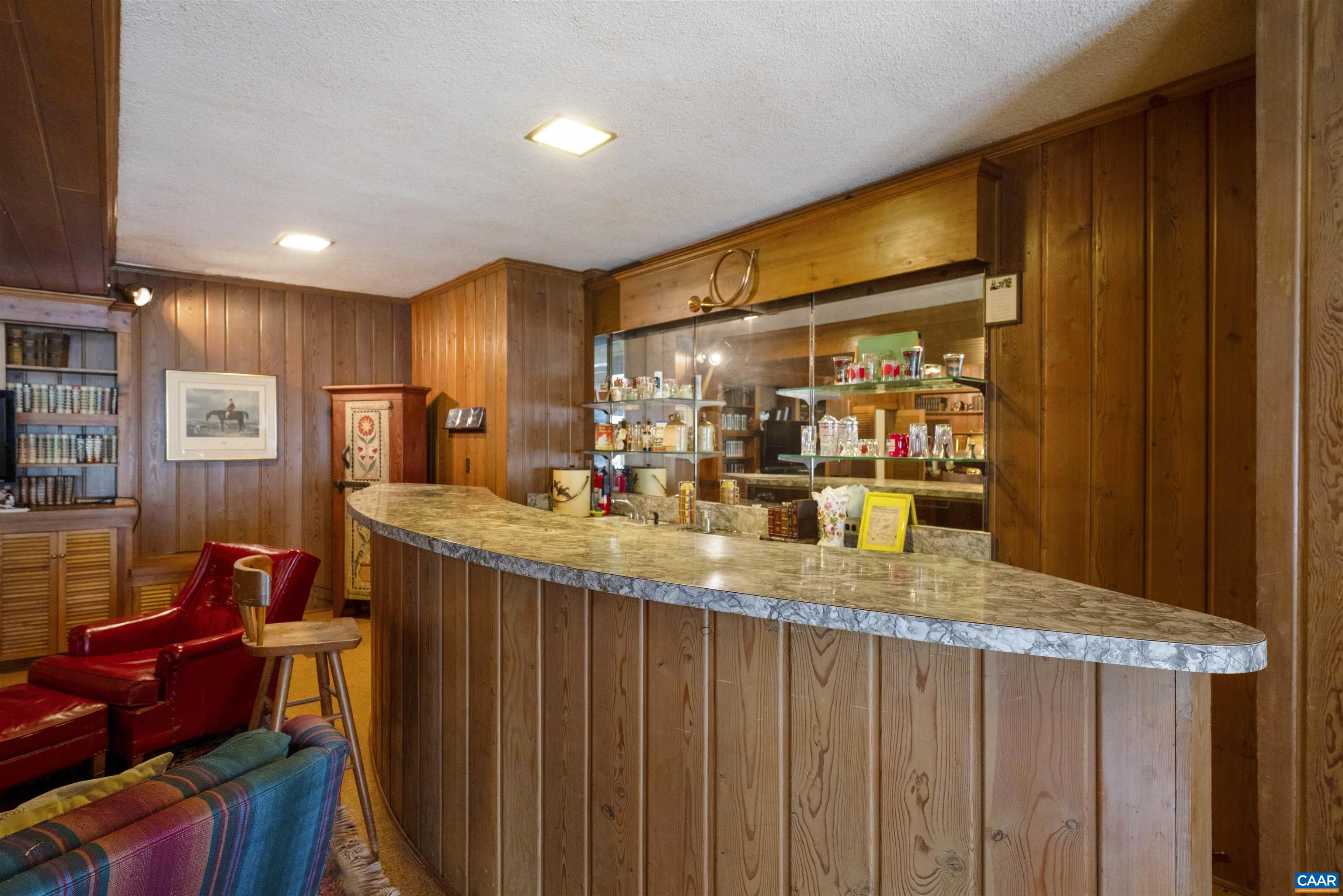 42 OLD FARM RD, CHARLOTTESVILLE, Virginia 22903, 4 Bedrooms Bedrooms, ,3 BathroomsBathrooms,Residential,42 OLD FARM RD,675215 MLS # 675215