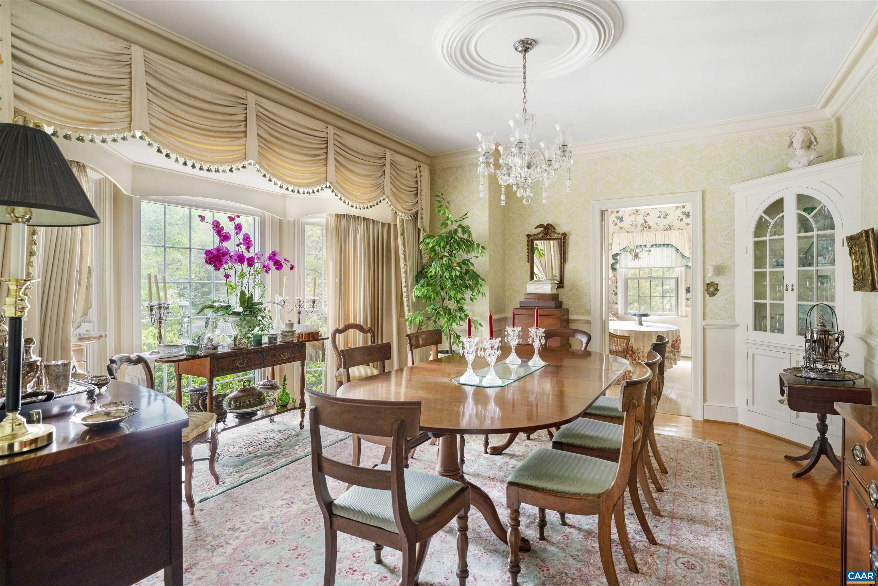 42 OLD FARM RD, CHARLOTTESVILLE, Virginia 22903, 4 Bedrooms Bedrooms, ,3 BathroomsBathrooms,Residential,42 OLD FARM RD,675215 MLS # 675215