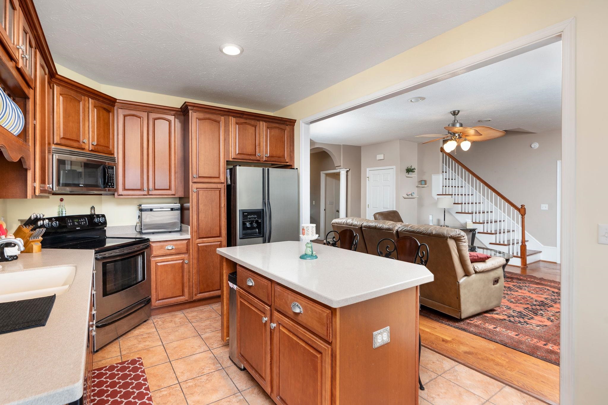 12 LITTLE JOHN CT, WAYNESBORO, Virginia 22980, 4 Bedrooms Bedrooms, ,3 BathroomsBathrooms,Residential,12 LITTLE JOHN CT,675219 MLS # 675219