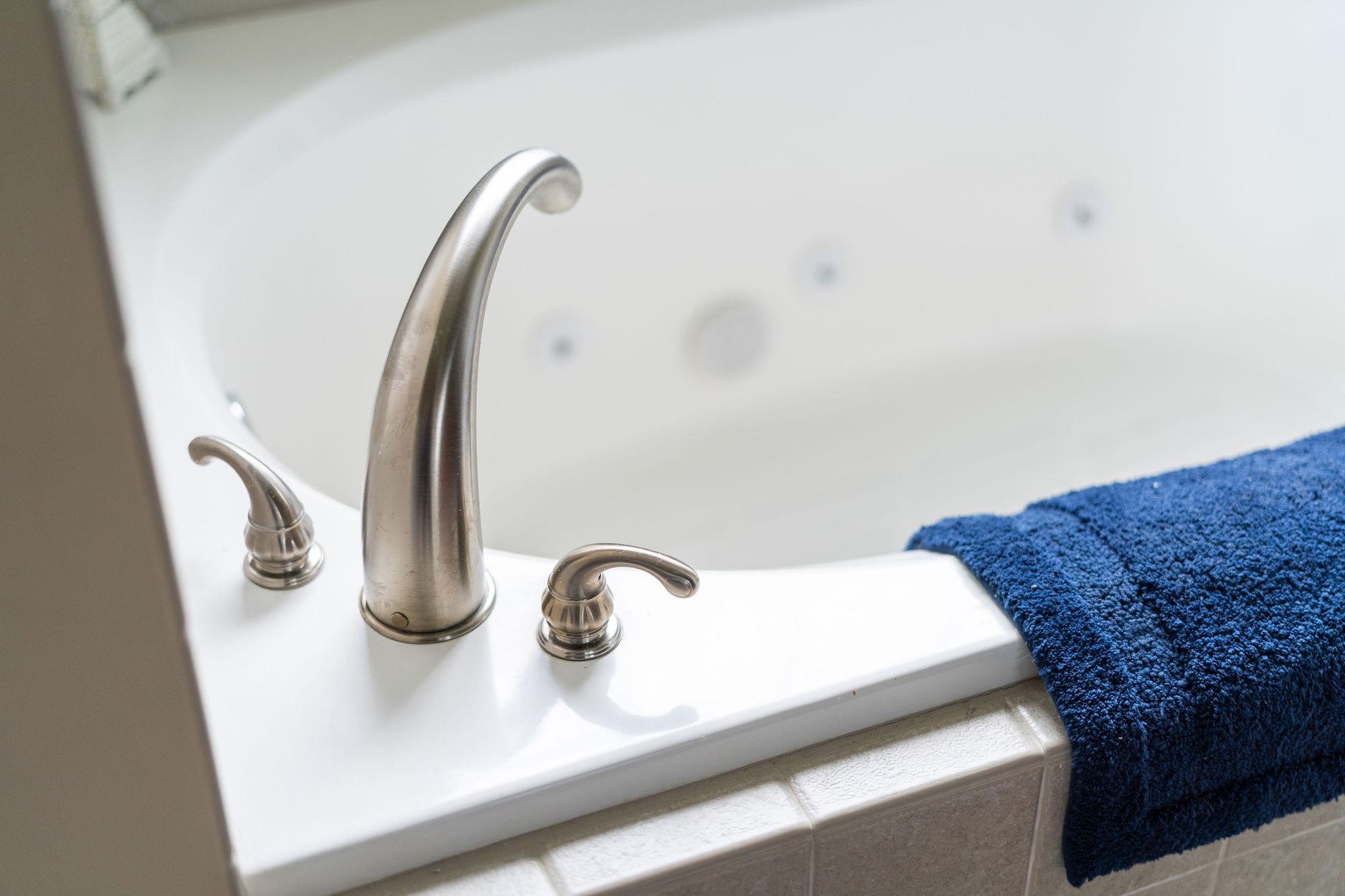 12 LITTLE JOHN CT, WAYNESBORO, Virginia 22980, 4 Bedrooms Bedrooms, ,3 BathroomsBathrooms,Residential,12 LITTLE JOHN CT,675219 MLS # 675219