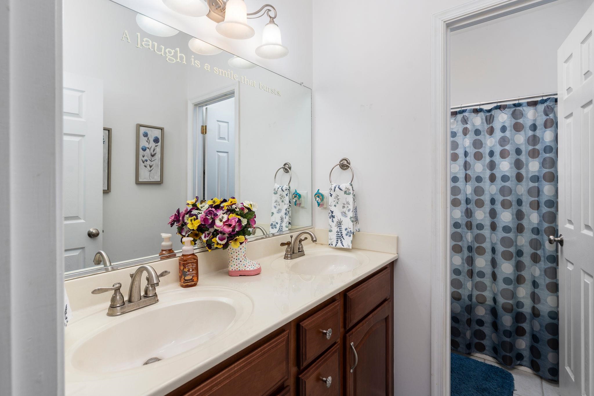 12 LITTLE JOHN CT, WAYNESBORO, Virginia 22980, 4 Bedrooms Bedrooms, ,3 BathroomsBathrooms,Residential,12 LITTLE JOHN CT,675219 MLS # 675219