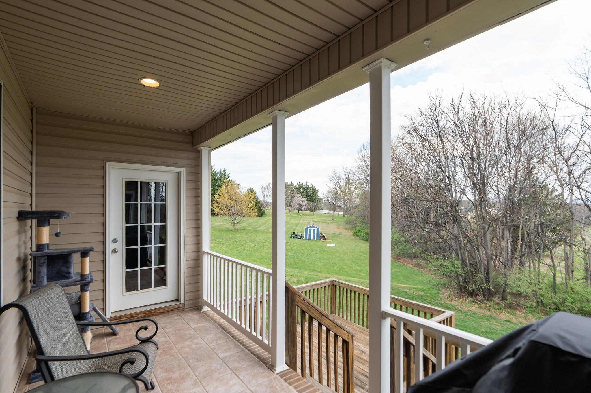 12 LITTLE JOHN CT, WAYNESBORO, Virginia 22980, 4 Bedrooms Bedrooms, ,3 BathroomsBathrooms,Residential,12 LITTLE JOHN CT,675219 MLS # 675219