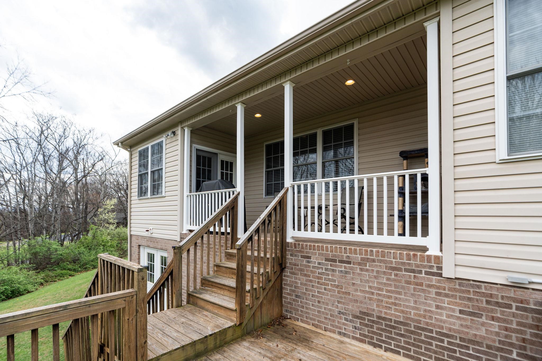 12 LITTLE JOHN CT, WAYNESBORO, Virginia 22980, 4 Bedrooms Bedrooms, ,3 BathroomsBathrooms,Residential,12 LITTLE JOHN CT,675219 MLS # 675219