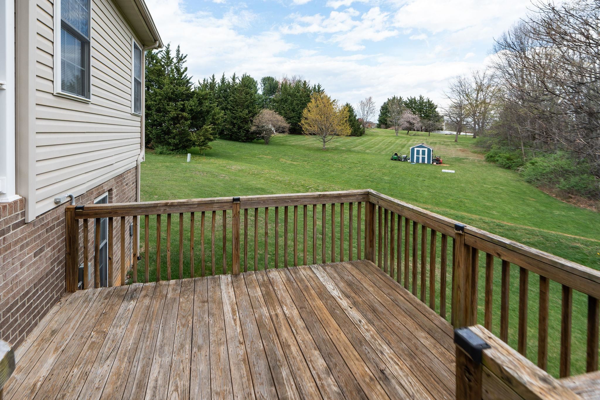 12 LITTLE JOHN CT, WAYNESBORO, Virginia 22980, 4 Bedrooms Bedrooms, ,3 BathroomsBathrooms,Residential,12 LITTLE JOHN CT,675219 MLS # 675219