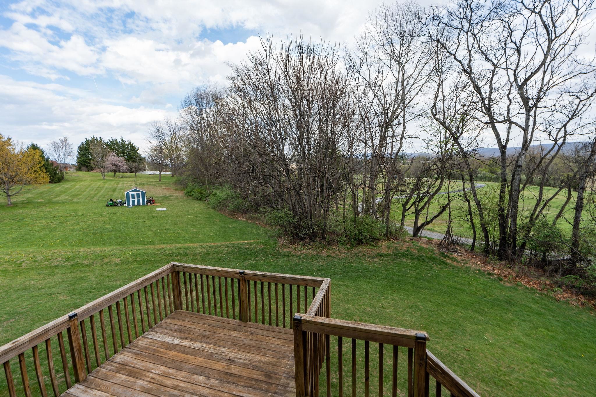 12 LITTLE JOHN CT, WAYNESBORO, Virginia 22980, 4 Bedrooms Bedrooms, ,3 BathroomsBathrooms,Residential,12 LITTLE JOHN CT,675219 MLS # 675219