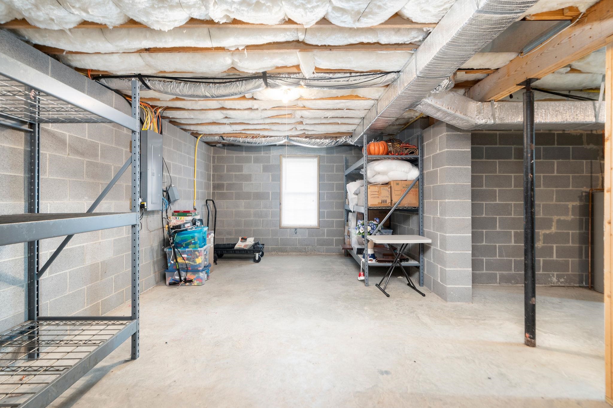 12 LITTLE JOHN CT, WAYNESBORO, Virginia 22980, 4 Bedrooms Bedrooms, ,3 BathroomsBathrooms,Residential,12 LITTLE JOHN CT,675219 MLS # 675219