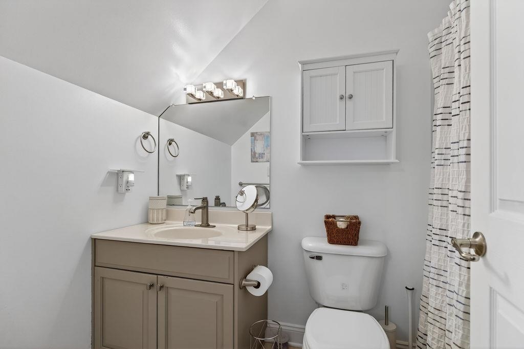 24 TRADEWIND CIR, FISHERSVILLE, Virginia 22939, 4 Bedrooms Bedrooms, ,3 BathroomsBathrooms,Residential,24 TRADEWIND CIR,675220 MLS # 675220