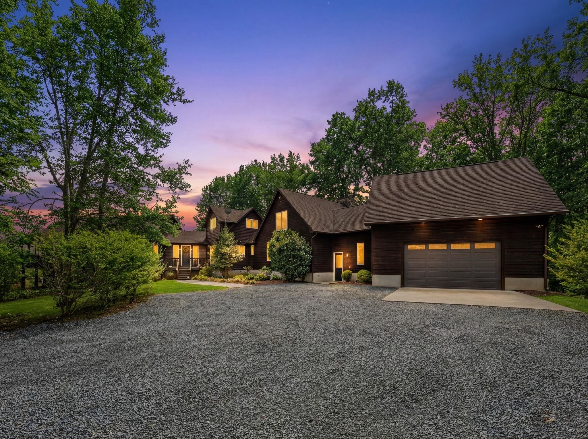 632 DRY CREEK LN, WINCHESTER, Virginia 22603, 4 Bedrooms Bedrooms, ,4 BathroomsBathrooms,Residential,Autumn Ridge Farm,632 DRY CREEK LN,675222 MLS # 675222