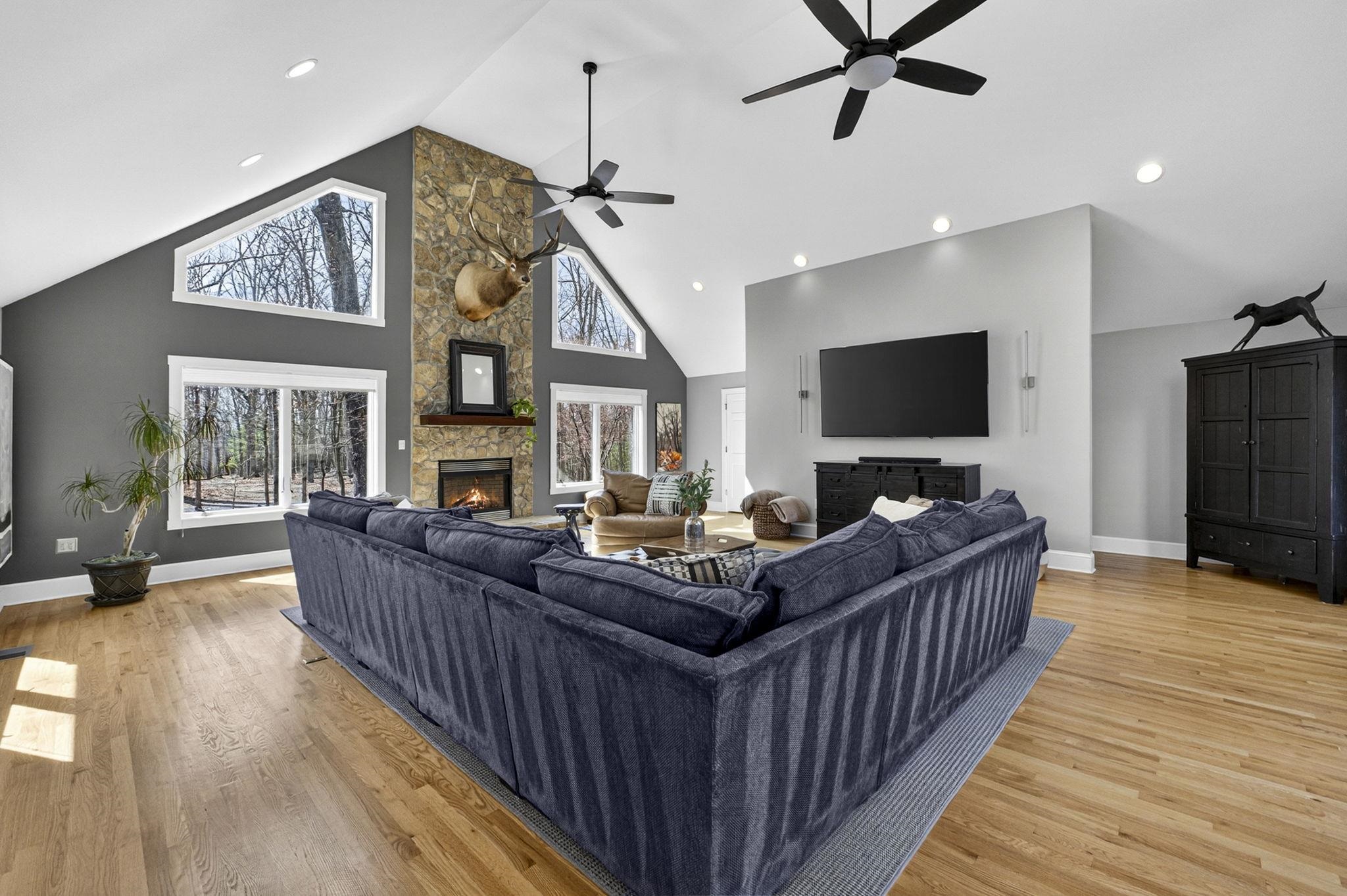 632 DRY CREEK LN, WINCHESTER, Virginia 22603, 4 Bedrooms Bedrooms, ,4 BathroomsBathrooms,Residential,Autumn Ridge Farm,632 DRY CREEK LN,675222 MLS # 675222