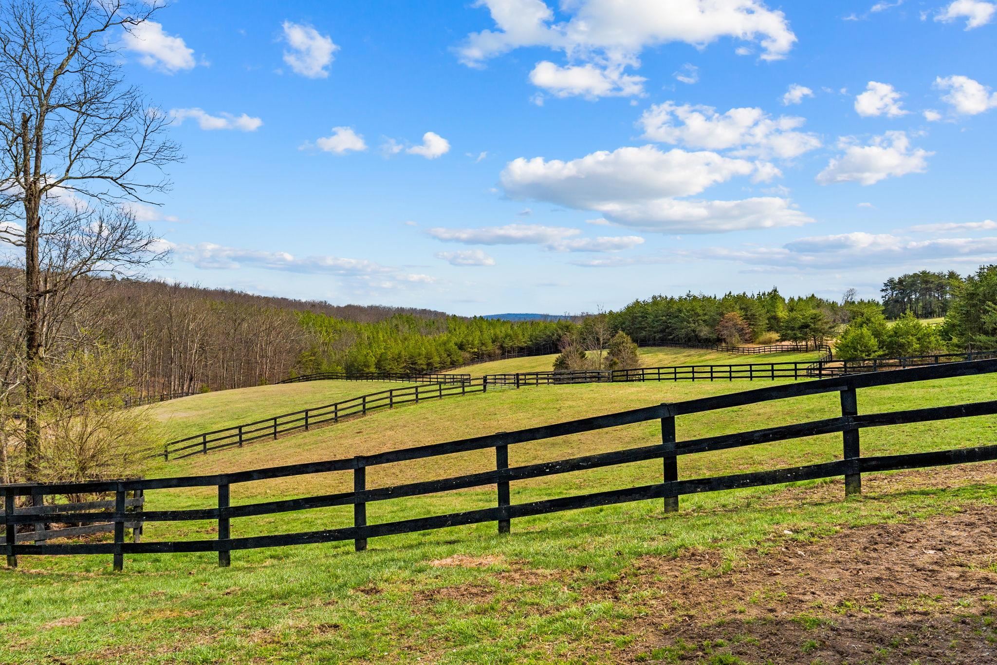 632 DRY CREEK LN, WINCHESTER, Virginia 22603, 4 Bedrooms Bedrooms, ,4 BathroomsBathrooms,Residential,Autumn Ridge Farm,632 DRY CREEK LN,675222 MLS # 675222