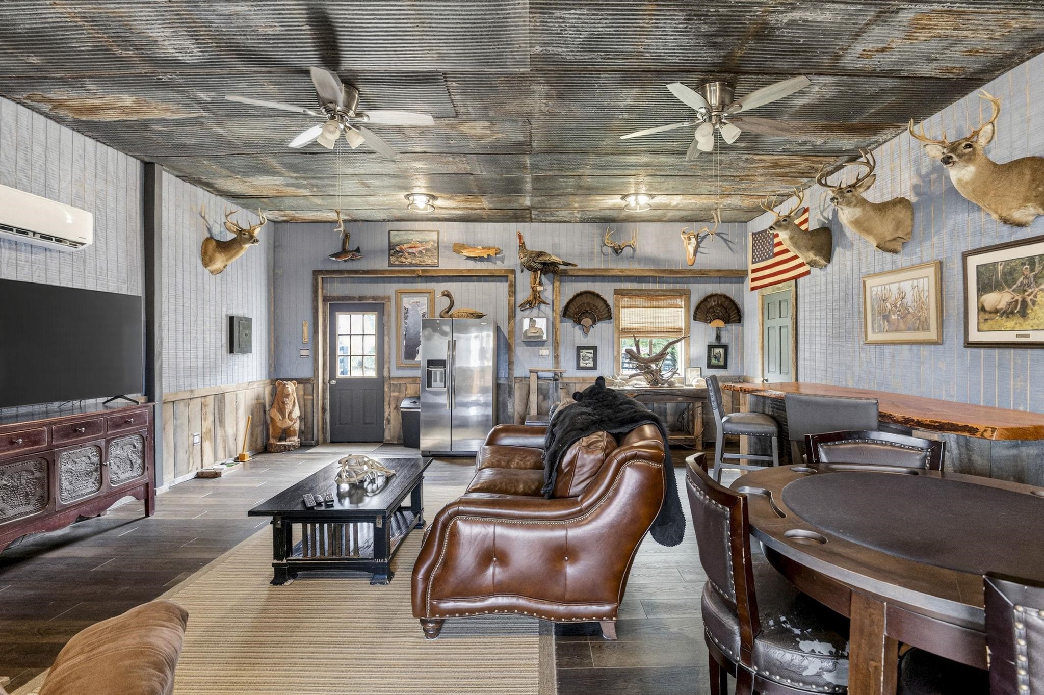 632 DRY CREEK LN, WINCHESTER, Virginia 22603, 4 Bedrooms Bedrooms, ,4 BathroomsBathrooms,Residential,Autumn Ridge Farm,632 DRY CREEK LN,675222 MLS # 675222