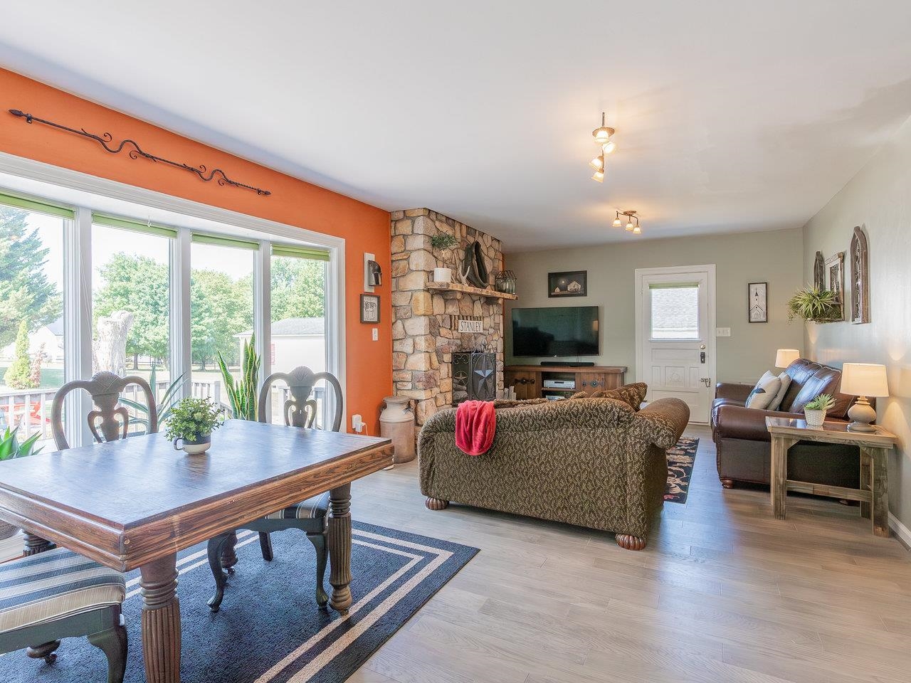 113 W MAIN ST, STANLEY, Virginia 22851, 6 Bedrooms Bedrooms, ,6 BathroomsBathrooms,Residential,113 W MAIN ST,675224 MLS # 675224