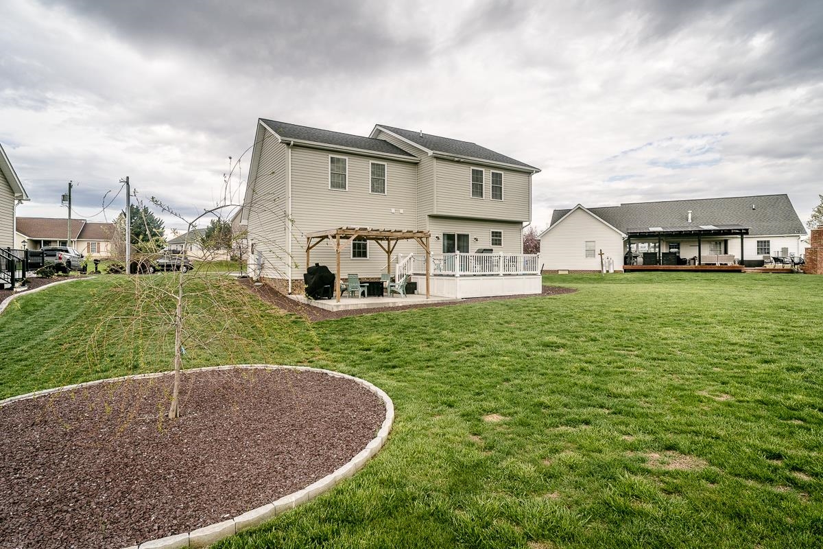 289 KECKLEY CT, BROADWAY, Virginia 22815, 3 Bedrooms Bedrooms, ,2 BathroomsBathrooms,Residential,289 KECKLEY CT,675226 MLS # 675226