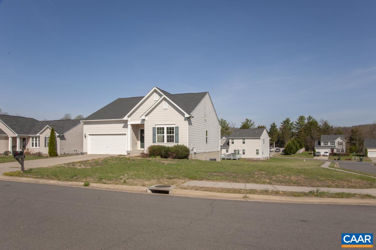 236 BRIMFELL ST, GORDONSVILLE, Virginia 22942, 4 Bedrooms Bedrooms, ,3 BathroomsBathrooms,Residential,236 BRIMFELL ST,675231 MLS # 675231