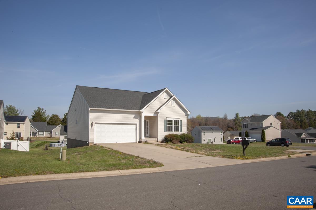 236 BRIMFELL ST, GORDONSVILLE, Virginia 22942, 4 Bedrooms Bedrooms, ,3 BathroomsBathrooms,Residential,236 BRIMFELL ST,675231 MLS # 675231