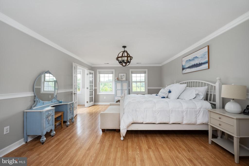 5191 BEACH RIDGE LANE, AMISSVILLE, Virginia 20106, 5 Bedrooms Bedrooms, ,3 BathroomsBathrooms,Residential,5191 BEACH RIDGE LANE,VACU2010766 MLS # VACU2010766