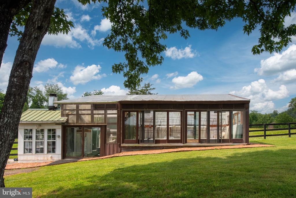 5191 BEACH RIDGE LANE, AMISSVILLE, Virginia 20106, 5 Bedrooms Bedrooms, ,3 BathroomsBathrooms,Residential,5191 BEACH RIDGE LANE,VACU2010766 MLS # VACU2010766