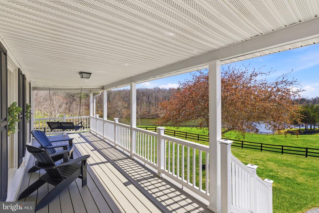 5191 BEACH RIDGE LANE, AMISSVILLE, Virginia 20106, 5 Bedrooms Bedrooms, ,3 BathroomsBathrooms,Residential,5191 BEACH RIDGE LANE,VACU2010766 MLS # VACU2010766