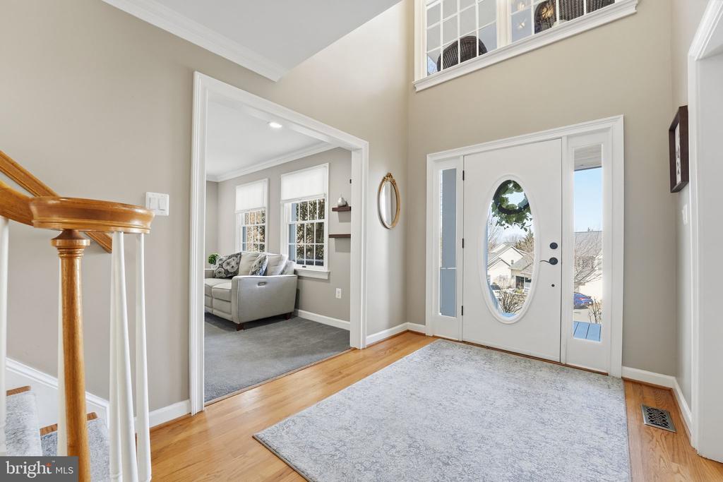 114 ERIN DR, WARRENTON, Virginia 20186, 5 Bedrooms Bedrooms, ,4 BathroomsBathrooms,Residential,114 ERIN DR,VAFQ2021272 MLS # VAFQ2021272 114 ERIN DR, WARRENTON, Virginia 20186, 5 Bedrooms Bedrooms, ,4 BathroomsBathrooms,Residential,114 ERIN DR,VAFQ2021272 MLS # VAFQ2021272