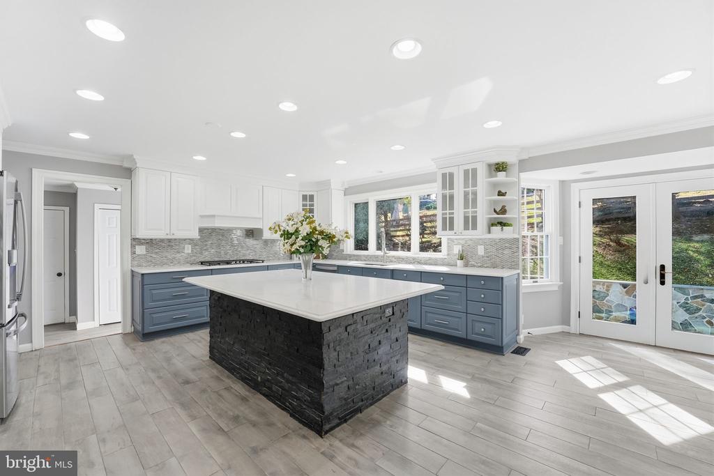 114 ERIN DR, WARRENTON, Virginia 20186, 5 Bedrooms Bedrooms, ,4 BathroomsBathrooms,Residential,114 ERIN DR,VAFQ2021272 MLS # VAFQ2021272 114 ERIN DR, WARRENTON, Virginia 20186, 5 Bedrooms Bedrooms, ,4 BathroomsBathrooms,Residential,114 ERIN DR,VAFQ2021272 MLS # VAFQ2021272