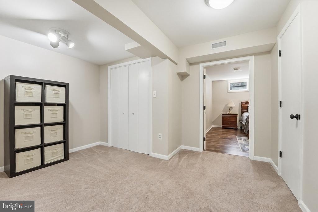 114 ERIN DR, WARRENTON, Virginia 20186, 5 Bedrooms Bedrooms, ,4 BathroomsBathrooms,Residential,114 ERIN DR,VAFQ2021272 MLS # VAFQ2021272 114 ERIN DR, WARRENTON, Virginia 20186, 5 Bedrooms Bedrooms, ,4 BathroomsBathrooms,Residential,114 ERIN DR,VAFQ2021272 MLS # VAFQ2021272