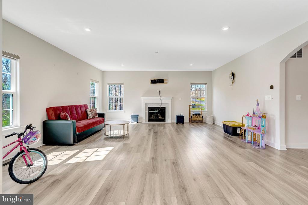 3013 FORESTDALE DR, WARRENTON, Virginia, 5 Bedrooms Bedrooms, ,4 BathroomsBathrooms,Residential,3013 FORESTDALE DR,VAFQ2021258 MLS # VAFQ2021258