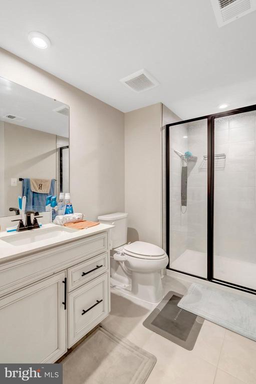 3013 FORESTDALE DR, WARRENTON, Virginia, 5 Bedrooms Bedrooms, ,4 BathroomsBathrooms,Residential,3013 FORESTDALE DR,VAFQ2021258 MLS # VAFQ2021258