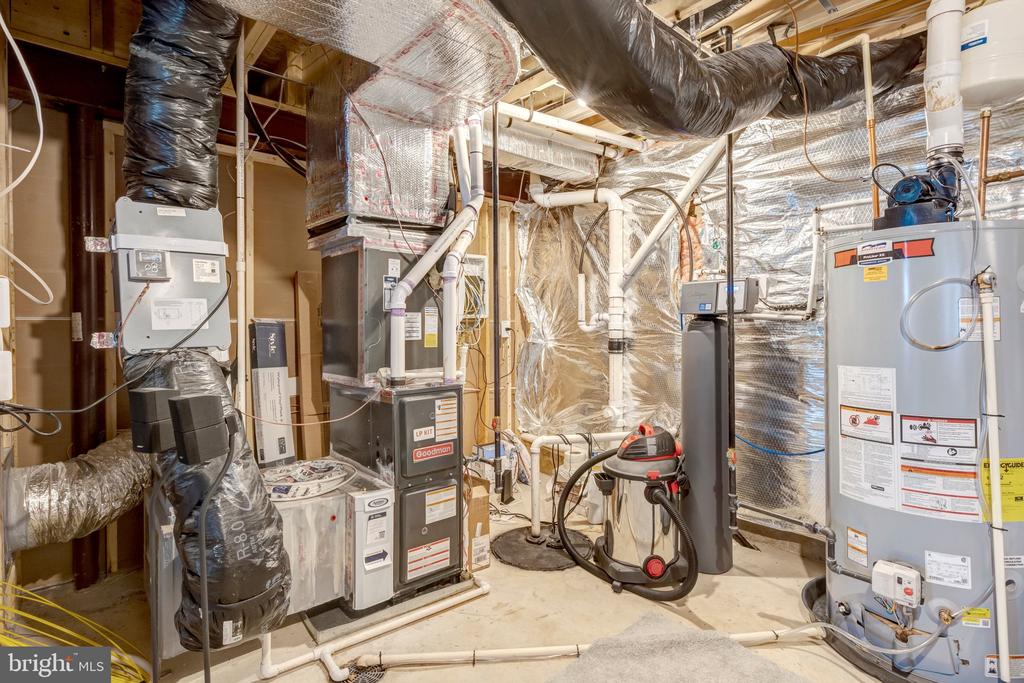 3013 FORESTDALE DR, WARRENTON, Virginia, 5 Bedrooms Bedrooms, ,4 BathroomsBathrooms,Residential,3013 FORESTDALE DR,VAFQ2021258 MLS # VAFQ2021258