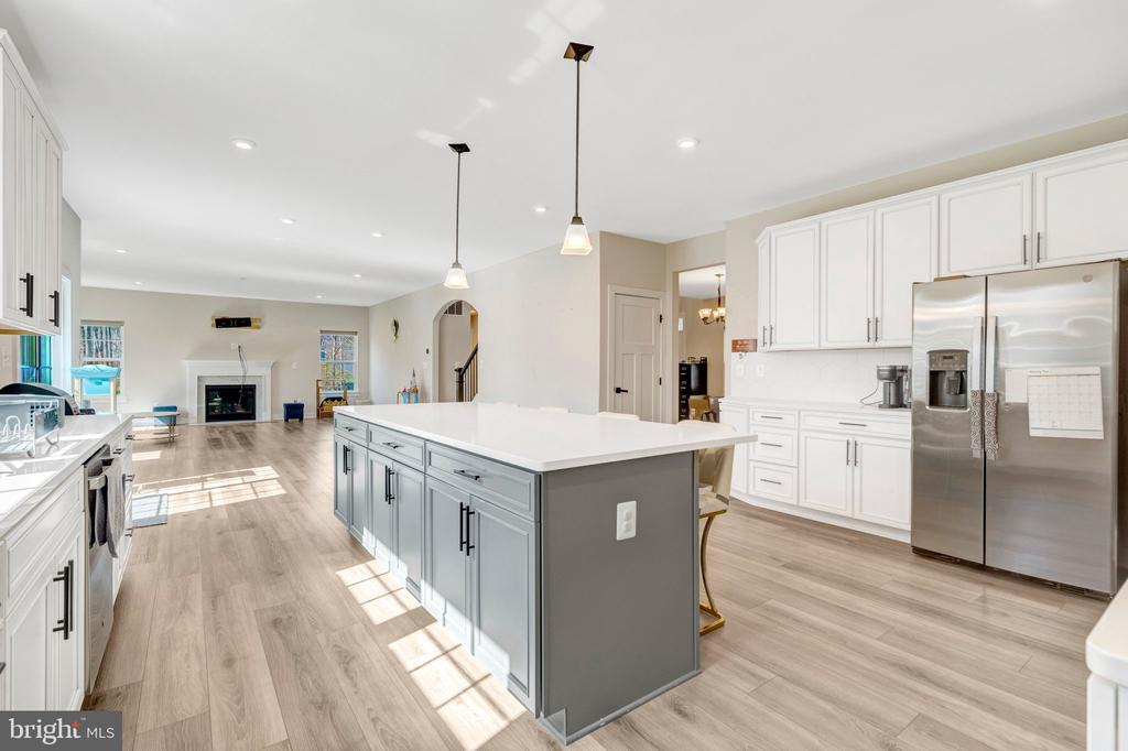 3013 FORESTDALE DR, WARRENTON, Virginia, 5 Bedrooms Bedrooms, ,4 BathroomsBathrooms,Residential,3013 FORESTDALE DR,VAFQ2021258 MLS # VAFQ2021258