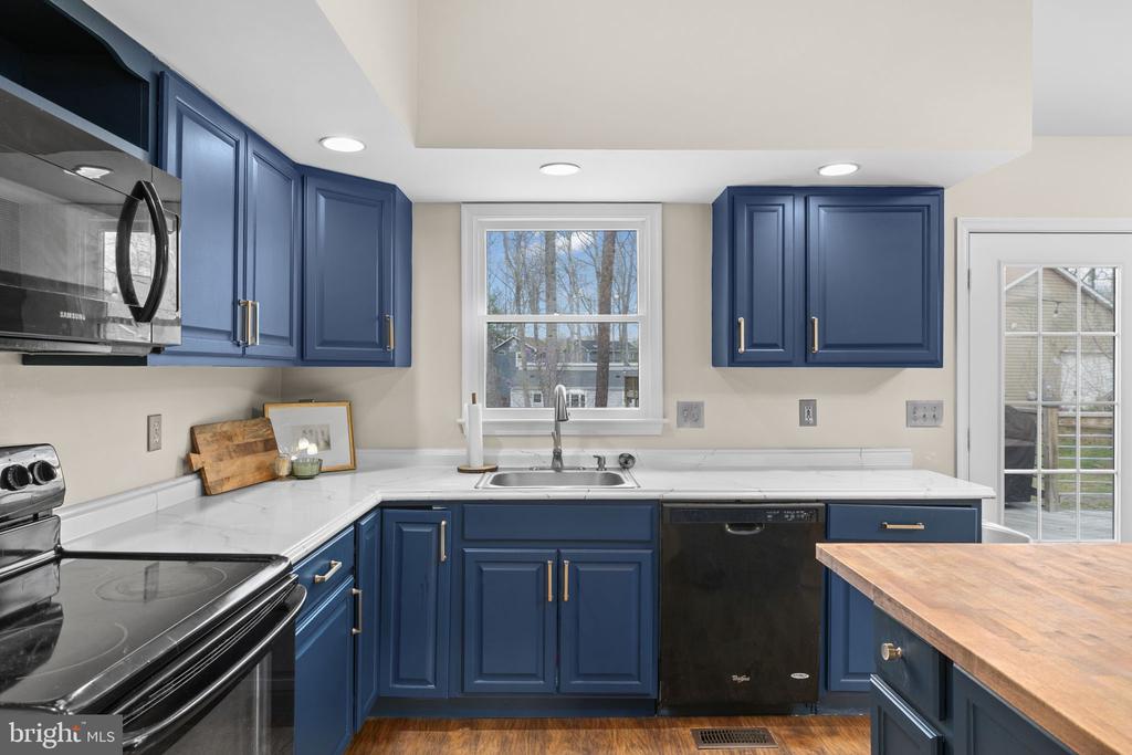 200 WILDERNESS LN, LOCUST GROVE, Virginia 22508, 4 Bedrooms Bedrooms, ,3 BathroomsBathrooms,Residential,200 WILDERNESS LN,VAOR2013750 MLS # VAOR2013750