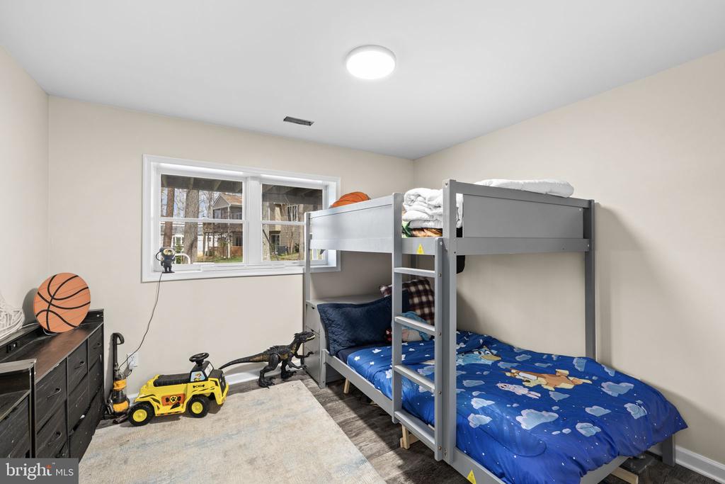 200 WILDERNESS LN, LOCUST GROVE, Virginia 22508, 4 Bedrooms Bedrooms, ,3 BathroomsBathrooms,Residential,200 WILDERNESS LN,VAOR2013750 MLS # VAOR2013750