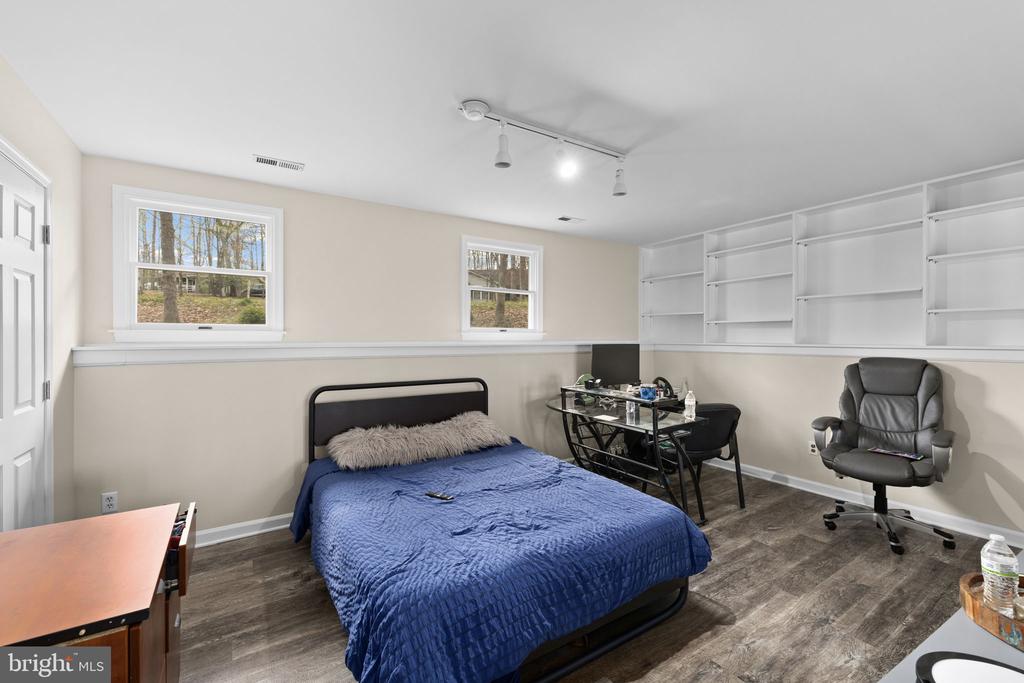 200 WILDERNESS LN, LOCUST GROVE, Virginia 22508, 4 Bedrooms Bedrooms, ,3 BathroomsBathrooms,Residential,200 WILDERNESS LN,VAOR2013750 MLS # VAOR2013750