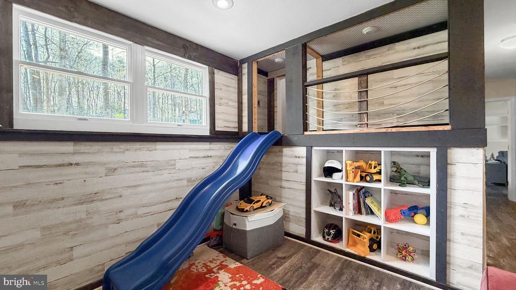 200 WILDERNESS LN, LOCUST GROVE, Virginia 22508, 4 Bedrooms Bedrooms, ,3 BathroomsBathrooms,Residential,200 WILDERNESS LN,VAOR2013750 MLS # VAOR2013750