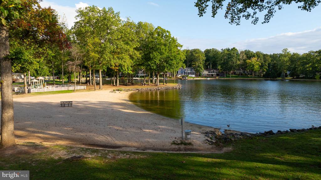 200 WILDERNESS LN, LOCUST GROVE, Virginia 22508, 4 Bedrooms Bedrooms, ,3 BathroomsBathrooms,Residential,200 WILDERNESS LN,VAOR2013750 MLS # VAOR2013750