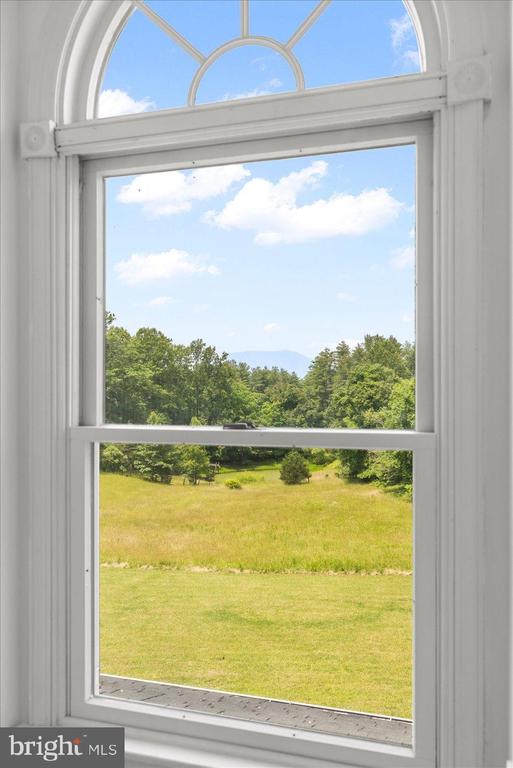 274 AARON MOUNTAIN RD, CASTLETON, Virginia 22716, 3 Bedrooms Bedrooms, ,3 BathroomsBathrooms,Residential,274 AARON MOUNTAIN RD,VARP2002554 MLS # VARP2002554