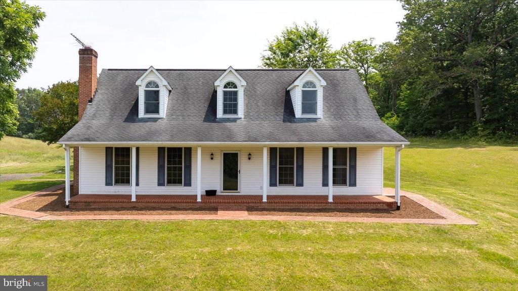 274 AARON MOUNTAIN RD, CASTLETON, Virginia 22716, 3 Bedrooms Bedrooms, ,3 BathroomsBathrooms,Residential,274 AARON MOUNTAIN RD,VARP2002554 MLS # VARP2002554