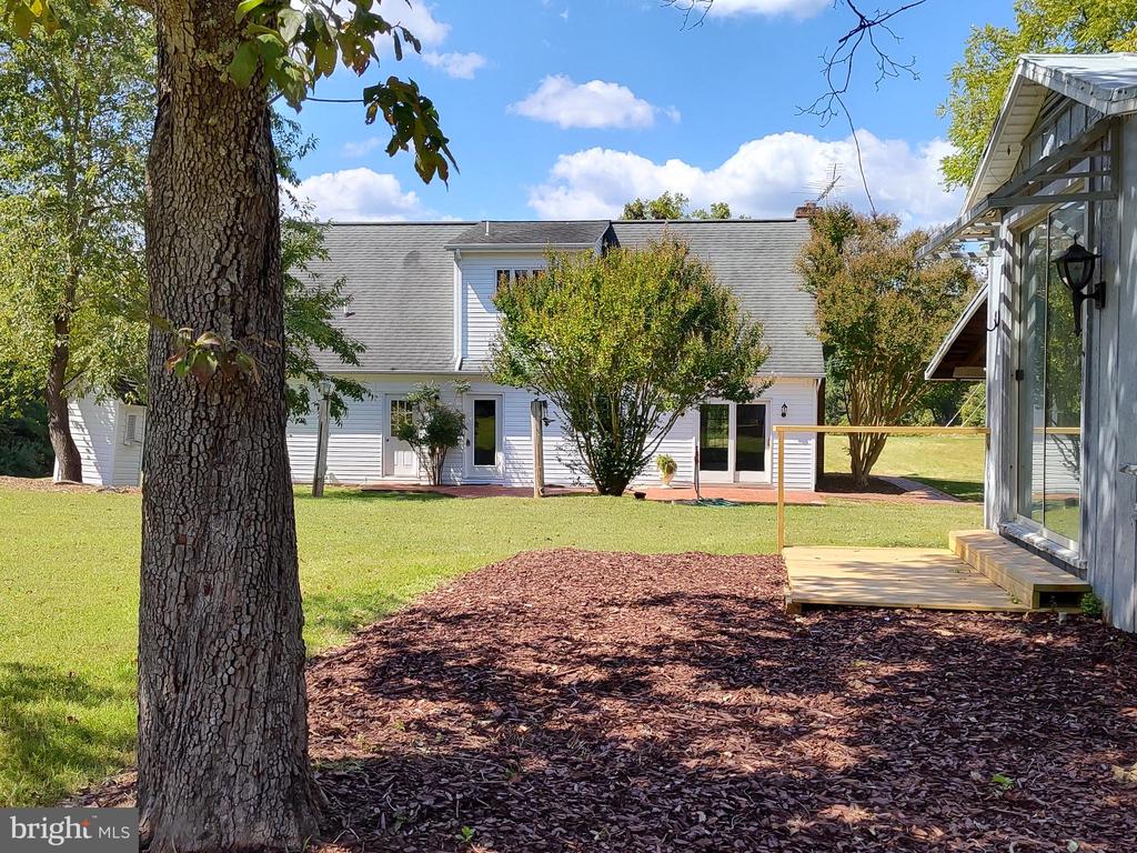 274 AARON MOUNTAIN RD, CASTLETON, Virginia 22716, 3 Bedrooms Bedrooms, ,3 BathroomsBathrooms,Residential,274 AARON MOUNTAIN RD,VARP2002554 MLS # VARP2002554