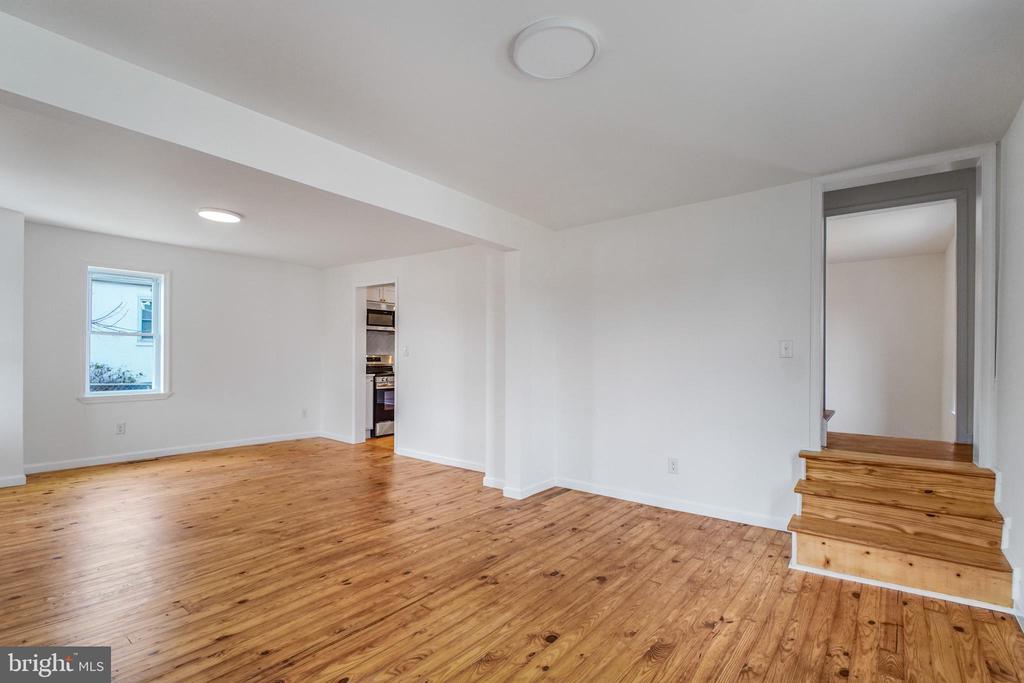 514 2ND STREET, CULPEPER, Virginia 22701, 3 Bedrooms Bedrooms, ,2 BathroomsBathrooms,Residential,514 2ND STREET,VACU2013192 MLS # VACU2013192