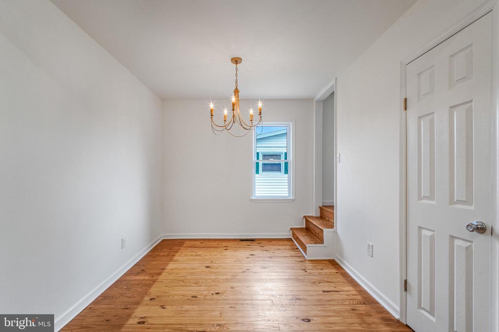 514 2ND STREET, CULPEPER, Virginia 22701, 3 Bedrooms Bedrooms, ,2 BathroomsBathrooms,Residential,514 2ND STREET,VACU2013192 MLS # VACU2013192